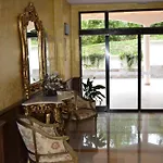 Ξενοδοχείο με διαμερίσματα Sea View Iglika Golden Sands